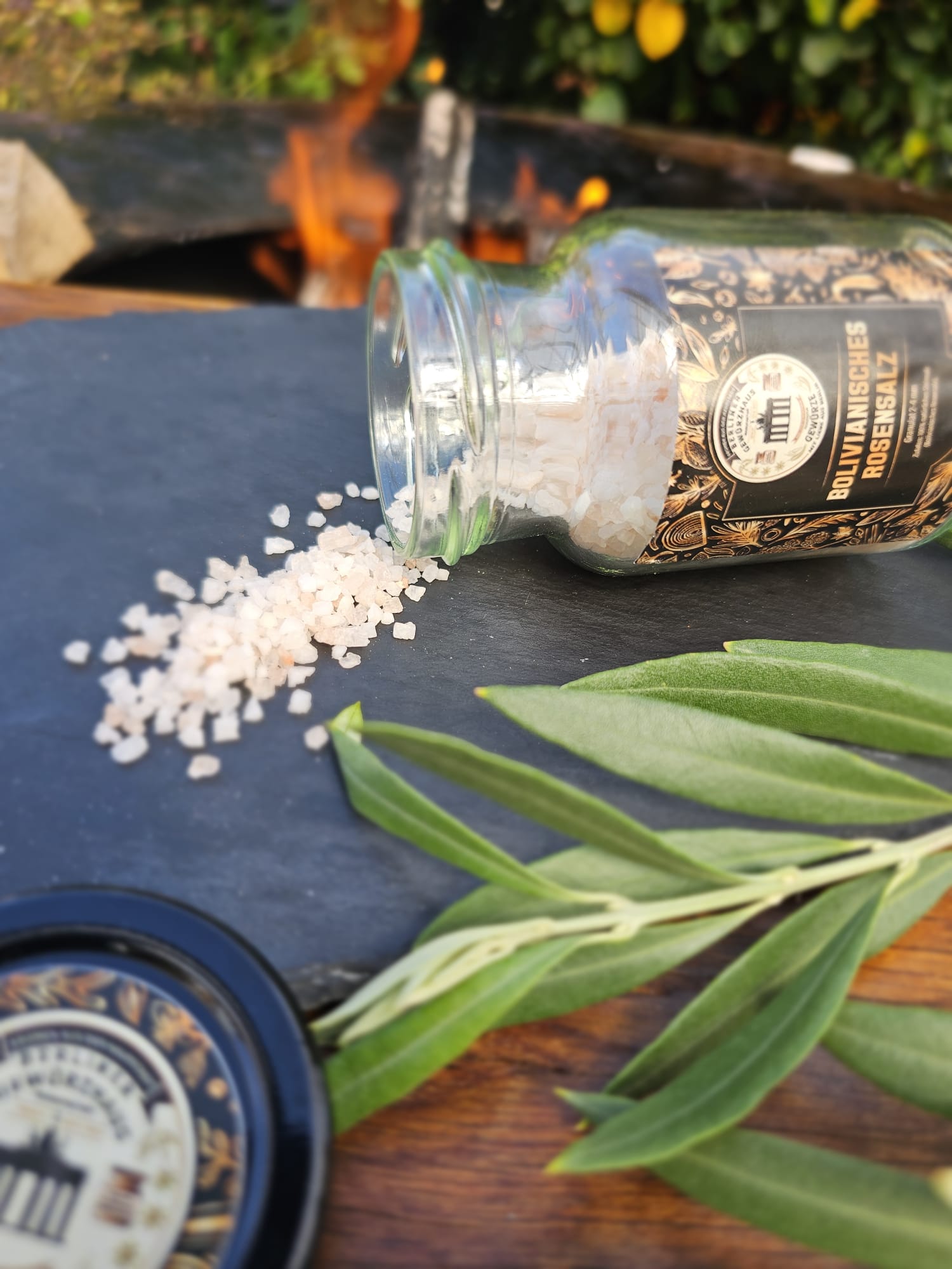 "Bolivianisches Rosensalz  Granulat 2-4 mm" 160g - Berliner-Gewürzhaus-Manufaktur 